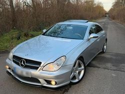 Silber Gebraucht 2005 Mercedes CLS350 AMG Limousine | 7.999 € (Fairer Preis)