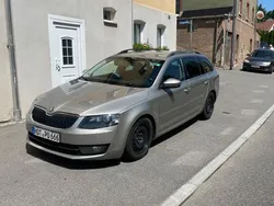 Andere außenfarben Gebraucht 2013 Skoda Octavia Elegance Kombi | 5.300 € (Superpreis)