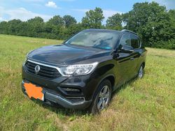 Schwarz Gebraucht 2019 Ssangyong (KGM) Rexton SUV | 21.900 €