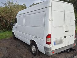 Weiß Gebraucht 2002 Mercedes Sprinter Van | 5.200 €