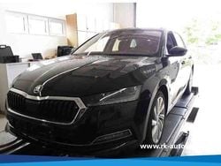 Schwarz Gebraucht 2021 Skoda Octavia Style Kombi | 21.998 € (Guter Preis)
