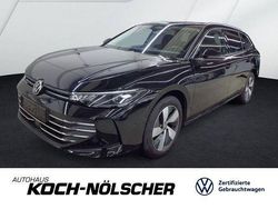 Grenadillschwarz metallic Gebraucht 2025 VW Passat Business Kombi | 35.930 € (Guter Preis)