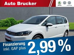 Weiss Gebraucht 2021 VW Touran Comfortline Van / Kleinbus | 26.916 € (Guter Preis)