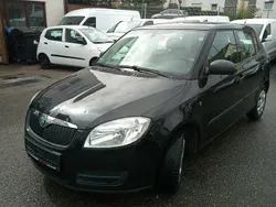 Schwarz Gebraucht 2010 Skoda Fabia Kombi | 1.990 € (Superpreis)