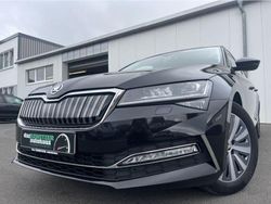 Schwarzmagic (metallic) Gebraucht 2021 Skoda Superb Style Kombi | 16.860 € (Superpreis)