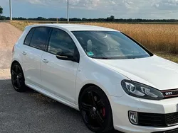 Weiß Gebraucht 2012 VW Golf VI Edition Limousine | 13.900 € (Teuer)