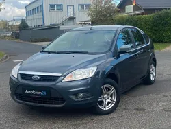 Grau Gebraucht 2011 Ford Focus Limousine | 3.999 € (Guter Preis)