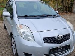Gebraucht 2006 Toyota Yaris Kleinwagen | 2.650 € (Fairer Preis)