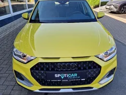 Gelb Gebraucht 2020 Audi A1 Sport Kleinwagen | 18.300 € (Fairer Preis)