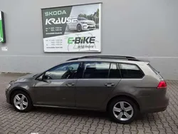 Limestone grey metallic Gebraucht 2016 VW Golf VII Comfortline Kombi | 13.300 € (Fairer Preis)
