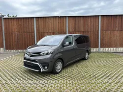 Grau Gebraucht 2020 Toyota Proace Van | 27.900 €