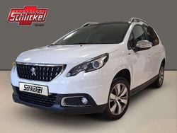 Blanc banquise Gebraucht 2017 Peugeot 2008 Style SUV | 6.400 € (Guter Preis)
