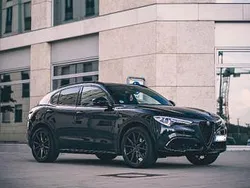 Schwarz Gebraucht 2017 Alfa Romeo Stelvio Super SUV | 24.300 € (Teuer)