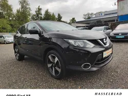 Schwarz Gebraucht 2017 Nissan Qashqai 360º SUV | 13.899 € (Fairer Preis)