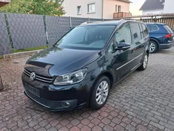 Schwarz Gebraucht 2012 VW Touran Highline Van / Kleinbus | 6.999 € (Fairer Preis)