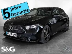 Metalliclack kosmosschwarz Gebraucht 2025 Mercedes A200 AMG Limousine | 40.499 € (Teuer)