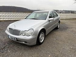 Silber Gebraucht 2001 Mercedes C200 Elegance Limousine | 3.900 € (Fairer Preis)