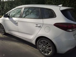Weiß Gebraucht 2018 Kia Carens Van / Kleinbus | 14.000 € (Fairer Preis)