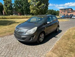 Grau Gebraucht 2011 Opel Corsa Kleinwagen | 2.490 € (Fairer Preis)