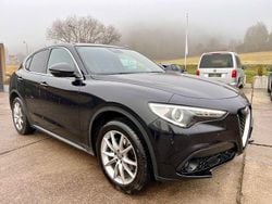 Schwarz Gebraucht 2018 Alfa Romeo Stelvio Super SUV | 20.500 € (Fairer Preis)