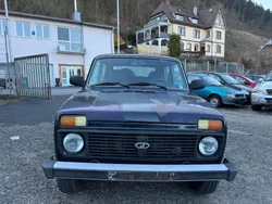 Grau Gebraucht 2014 Lada Taiga SUV | 3.500 €