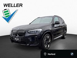 Schwarz Gebraucht 2022 BMW iX3 Shadowline SUV | 44.880 € (Etwas zu teuer)