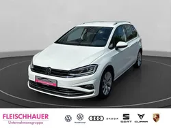 Weiss Gebraucht 2020 VW Golf Sportsvan United Van / Kleinbus | 19.990 € (Fairer Preis)