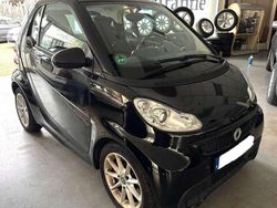 Schwarz Gebraucht 2012 Smart ForTwo Coupé Passion Kleinwagen | 5.999 € (Fairer Preis)
