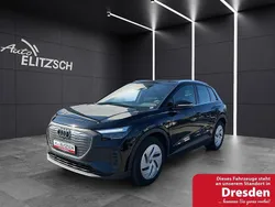Mythosschwarz metallic Gebraucht 2021 Audi Q4 e-tron Basis SUV | 23.880 € (Guter Preis)