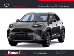 Grau Neu 2025 Toyota Yaris Cross Style SUV | 30.960 € (Fairer Preis)
