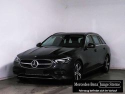 Grau Gebraucht 2024 Mercedes C220 Avantgarde Limousine | 36.900 € (Guter Preis)