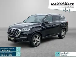 Schwarz Gebraucht 2024 Ssangyong Rexton Sapphire SUV | 41.400 €