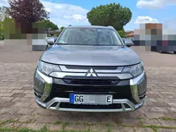 Mitsubishi Outlander P-HEV