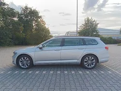 Silber Gebraucht 2015 VW Passat Comfortline Kombi | 10.250 € (Fairer Preis)