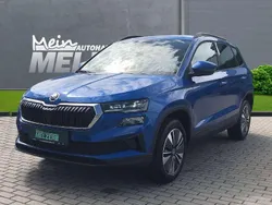Raceblau Neu 2025 Skoda Karoq Tour SUV | 39.980 €