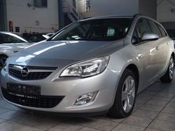 Silber Gebraucht 2011 Opel Astra Edition Kombi | 5.990 € (Etwas zu teuer)