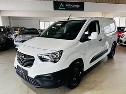 Weiß Gebraucht 2021 Opel Combo Edition Van / Kleinbus | 13.990 € (Guter Preis)