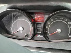 Schwarz Gebraucht 2012 Ford Fiesta Kleinwagen | 3.000 €