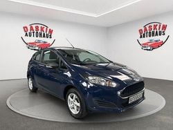 Blau Gebraucht 2016 Ford Fiesta Ambiente Kleinwagen | 4.700 € (Fairer Preis)