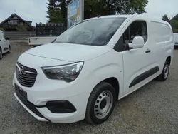 Weiß Gebraucht 2021 Opel Combo Edition Van / Kleinbus | 10.710 € (Superpreis)