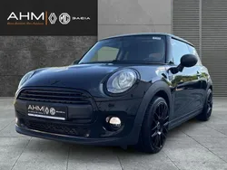 Schwarz Gebraucht 2016 Mini ONE Kleinwagen | 11.000 € (Etwas zu teuer)