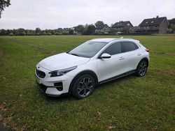 Weiß Gebraucht 2021 Kia XCeed Xdition SUV | 20.800 € (Fairer Preis)