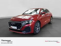 Chilirot metallic Gebraucht 2025 Audi Q8 S-Line SUV | 69.880 € (Guter Preis)