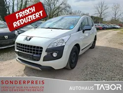 Lack weiss perlglänzend/metall Gebraucht 2013 Peugeot 3008 Allure SUV | 6.385 € (Guter Preis)