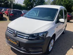 Weiß Gebraucht 2016 VW Caddy Trendline Van / Kleinbus | 11.299 € (Fairer Preis)