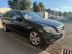 Schwarz Gebraucht 2010 Mercedes C220 Avantgarde Limousine | 1.999 € (Superpreis)