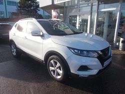 Weiß Gebraucht 2018 Nissan Qashqai Acenta SUV | 13.850 € (Fairer Preis)