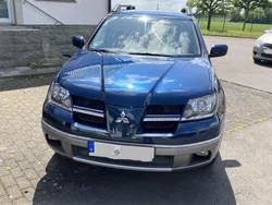 Blau Gebraucht 2003 Mitsubishi Outlander Comfort Edition SUV | 2.700 € (Fairer Preis)