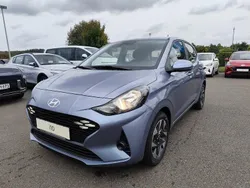 Blau Neu 2025 Hyundai i10 Trend Kleinwagen | 19.990 € (Etwas zu teuer)
