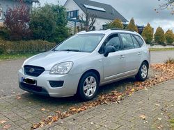 Silber Gebraucht 2007 Kia Carens Van / Kleinbus | 3.490 € (Teuer)